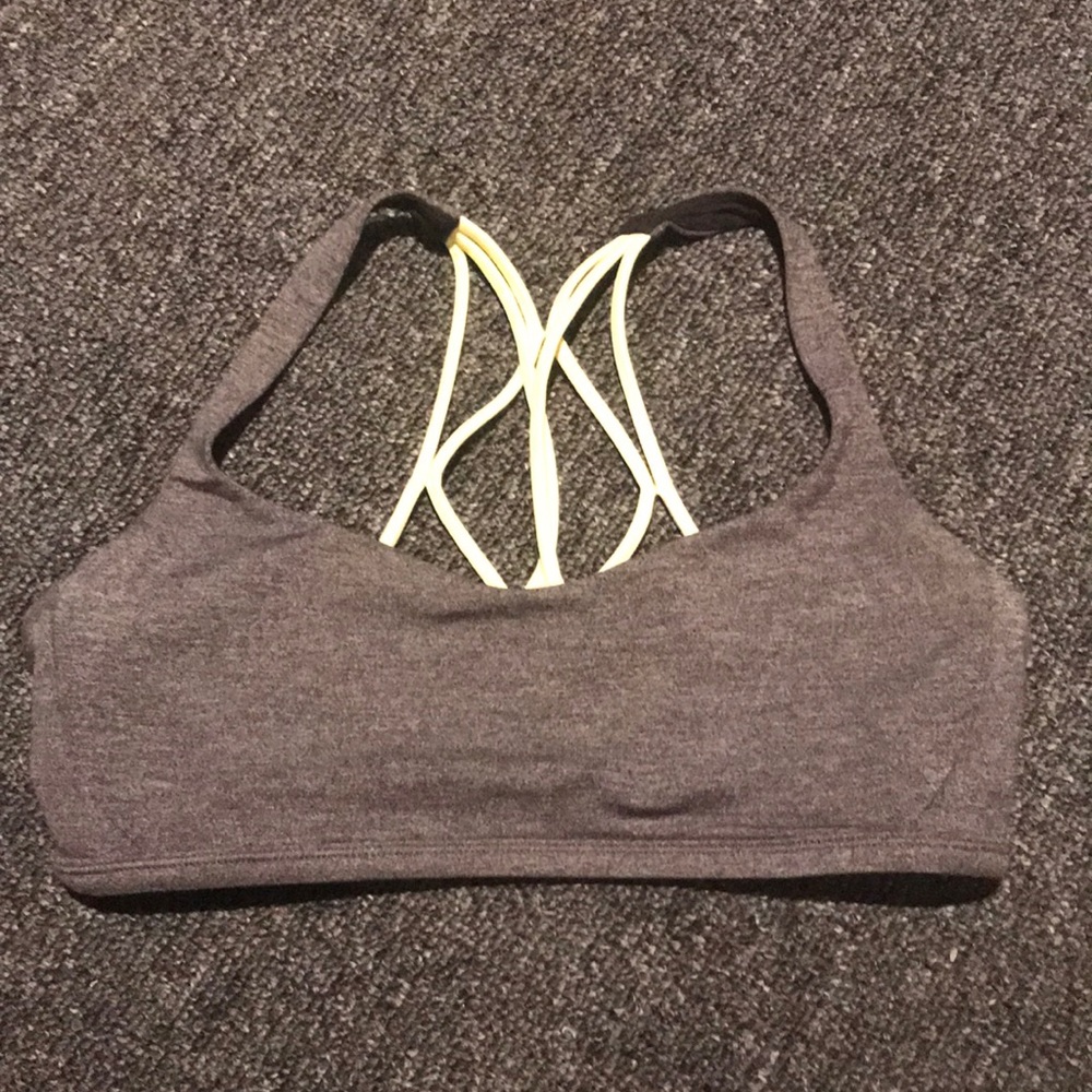 lululemon sports bra